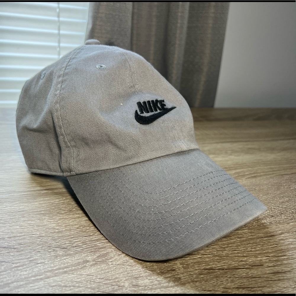Nike hat